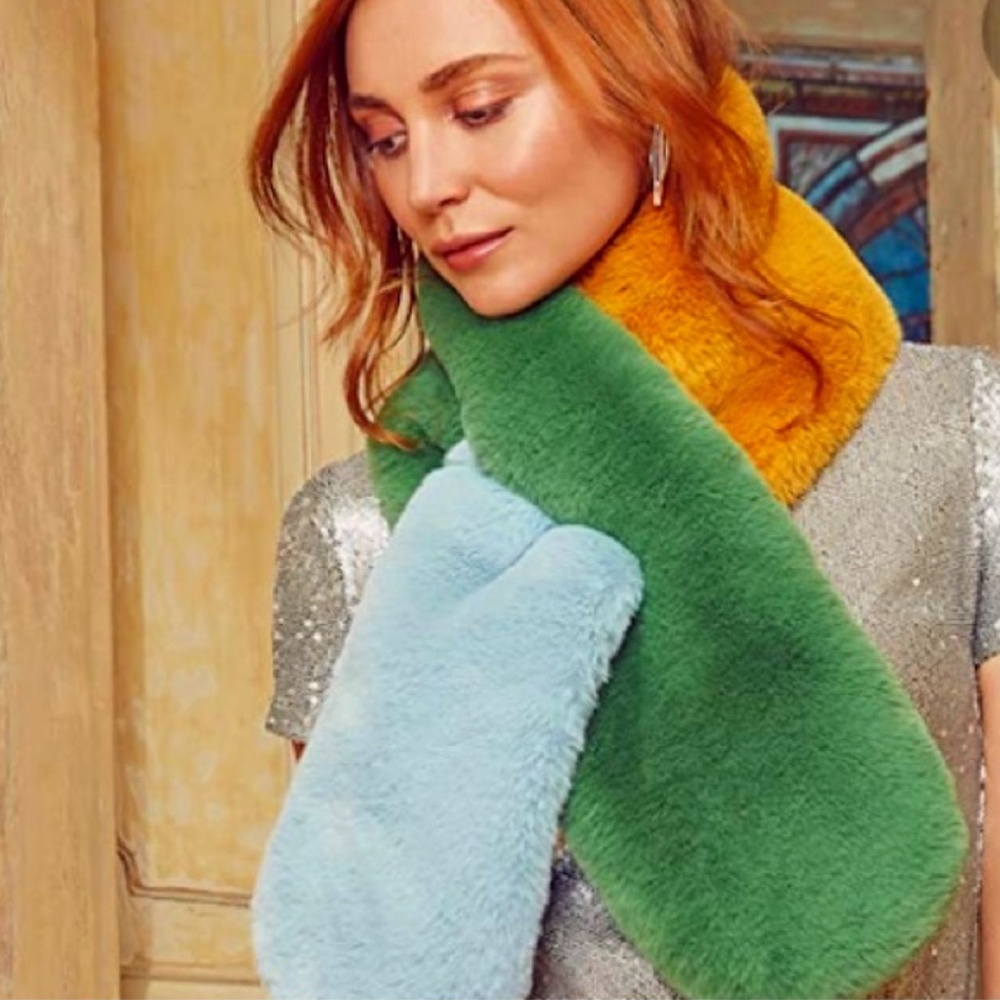 Echo Faux Fur Pull-Through Scarf yellow green blue NWT Mint